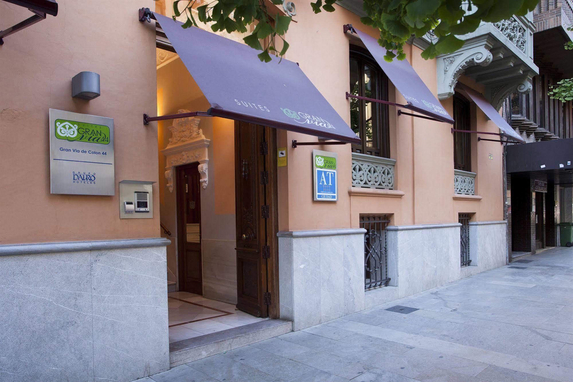 Suites Gran Via 44 Granada Eksteriør billede