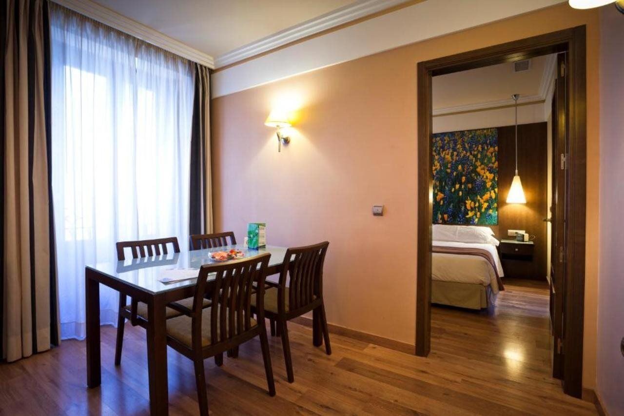 Suites Gran Via 44 Granada Eksteriør billede